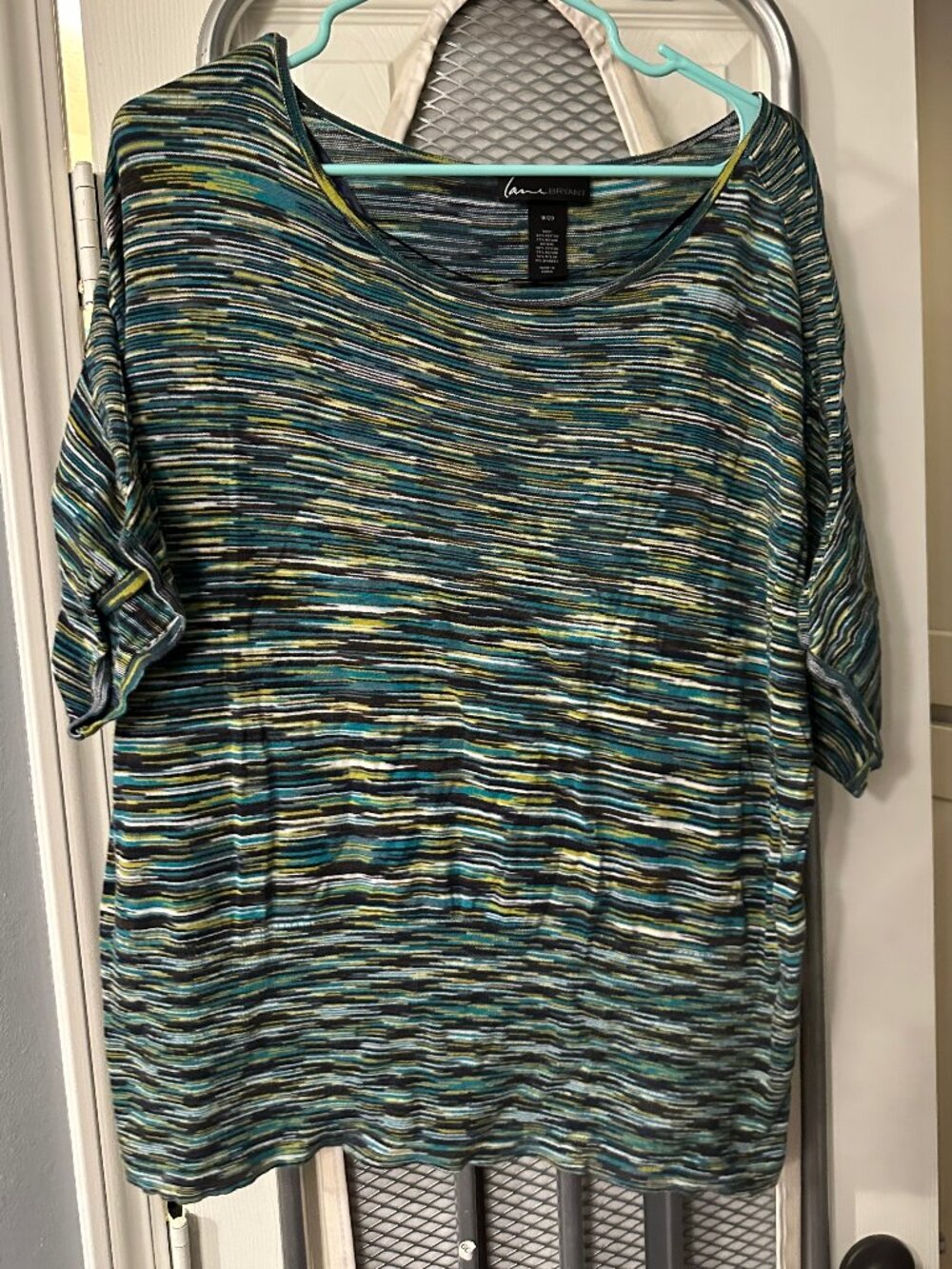 Green blouson top